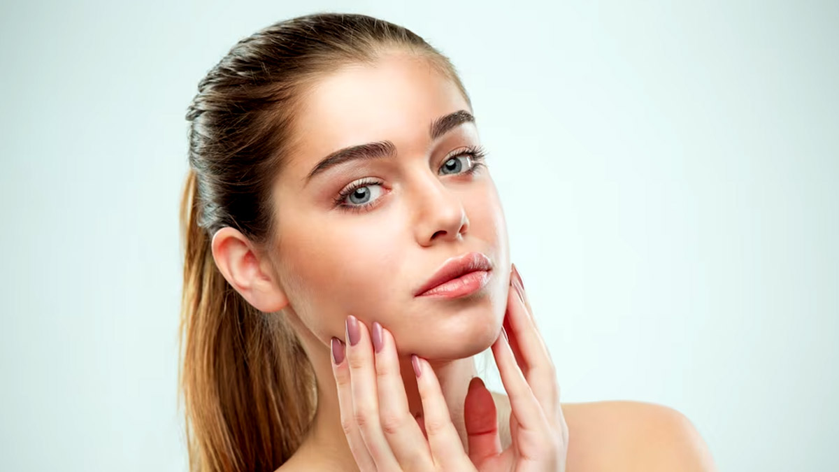 Benefits Of Haldi And Ghee For Skin in Hindi 