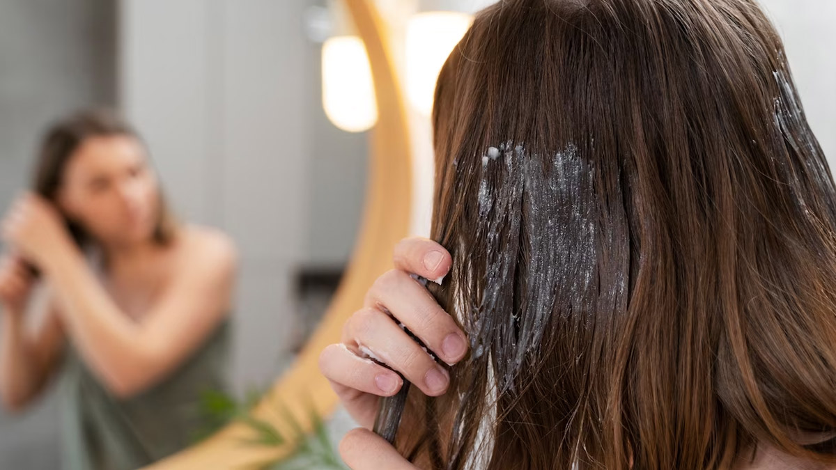 Cinnamon Calendula and Onion Juice Hair Mask for Regrowth in Hindi