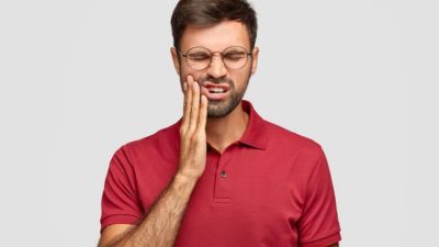 अक्ल दाढ़ आने पर हो सकती हैं ये 5 समस्याएं, जानें बचाव