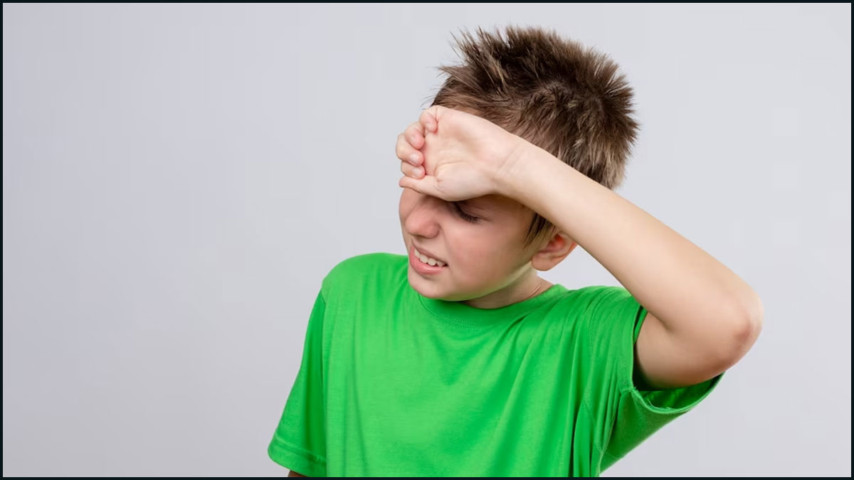 बच्चों को ज्यादा पसीना क्यों होता है? जानें इसके कारण और बचाव के तरीके causes of excessive