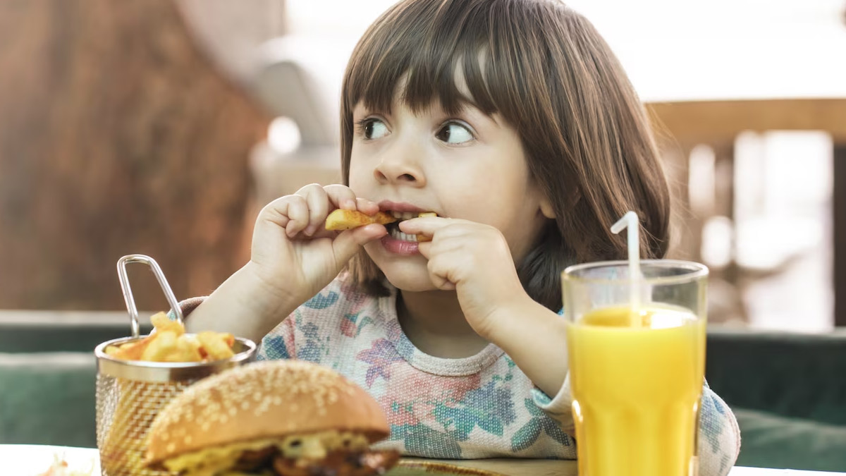 how to control junk food addiction in kids