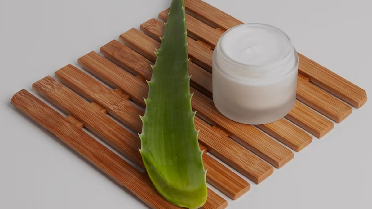Aloe-Vera-For-Oily-Skin