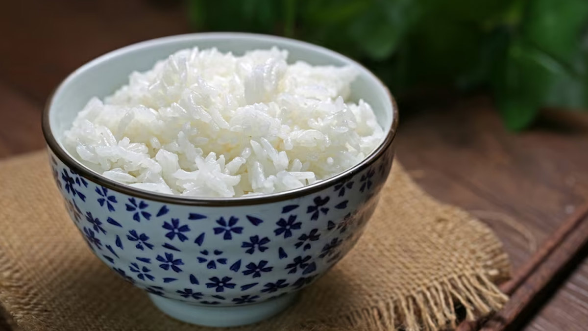 Eating Cold Rice For Lunch? Be Aware Of These Side Effects OnlyMyHealth