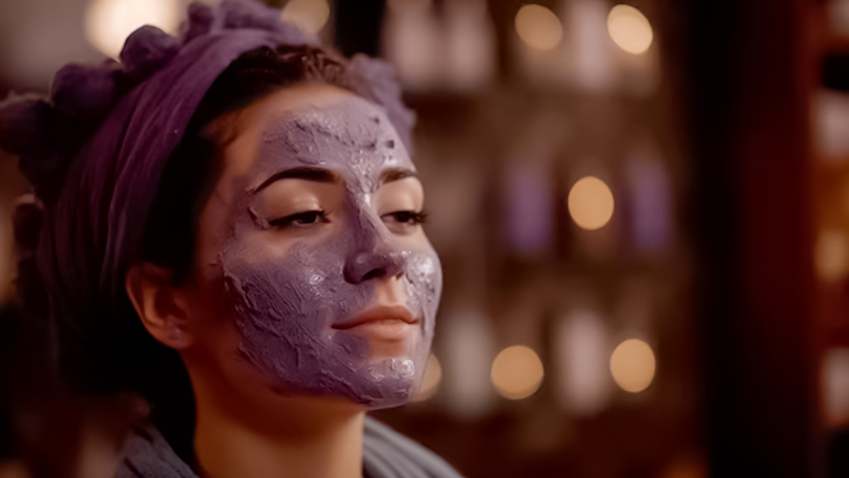 HD-Glow-Face-Mask-For-Spotless-Skin-ins1