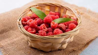 From Heart Health To Skin Health: 7 Health Benefits Of Raspberries 