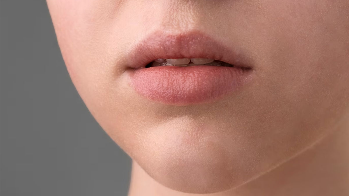 होठों पर खुजली क्यों होती है? जानें इसके कारण और असरदार घरेलू उपाय