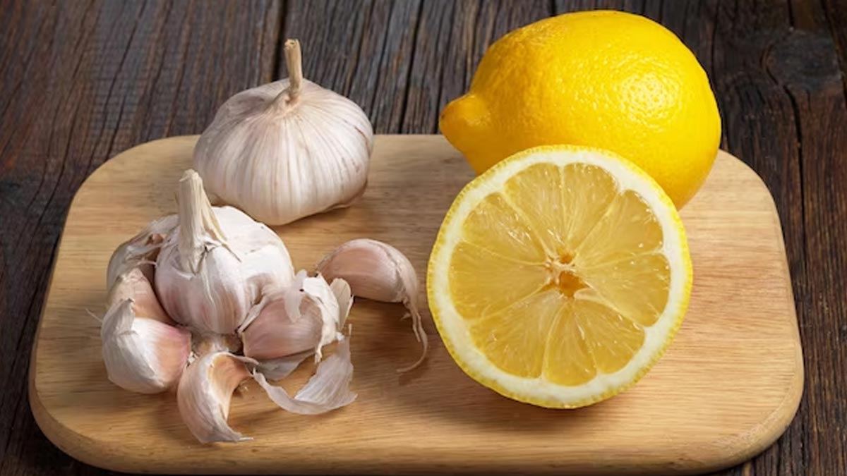garlic lemon juice benefits to reduce LDL in hindi | बैड कोलेस्ट्रॉल को खत्म करेगा लहसुन और नींबू का जूस | Onlymyhealth