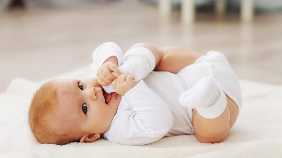 how to take care of new born baby