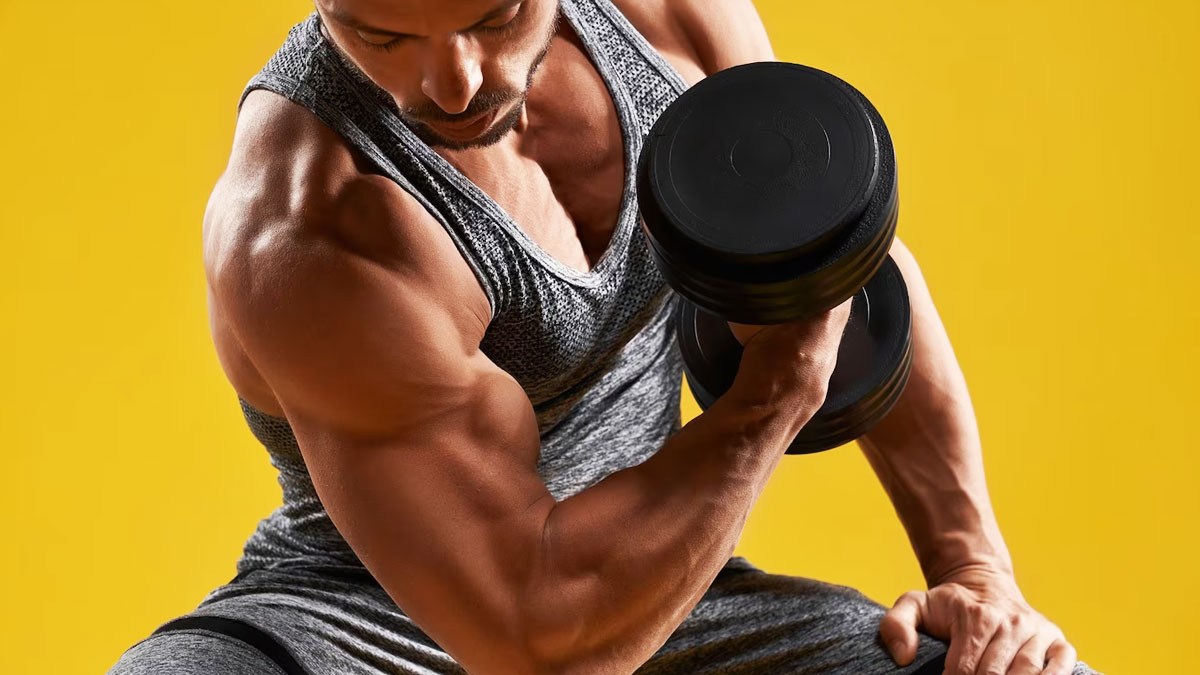 Not Getting Toned? 4 Dumbbell Mistakes Stopping You From Gaining Muscle