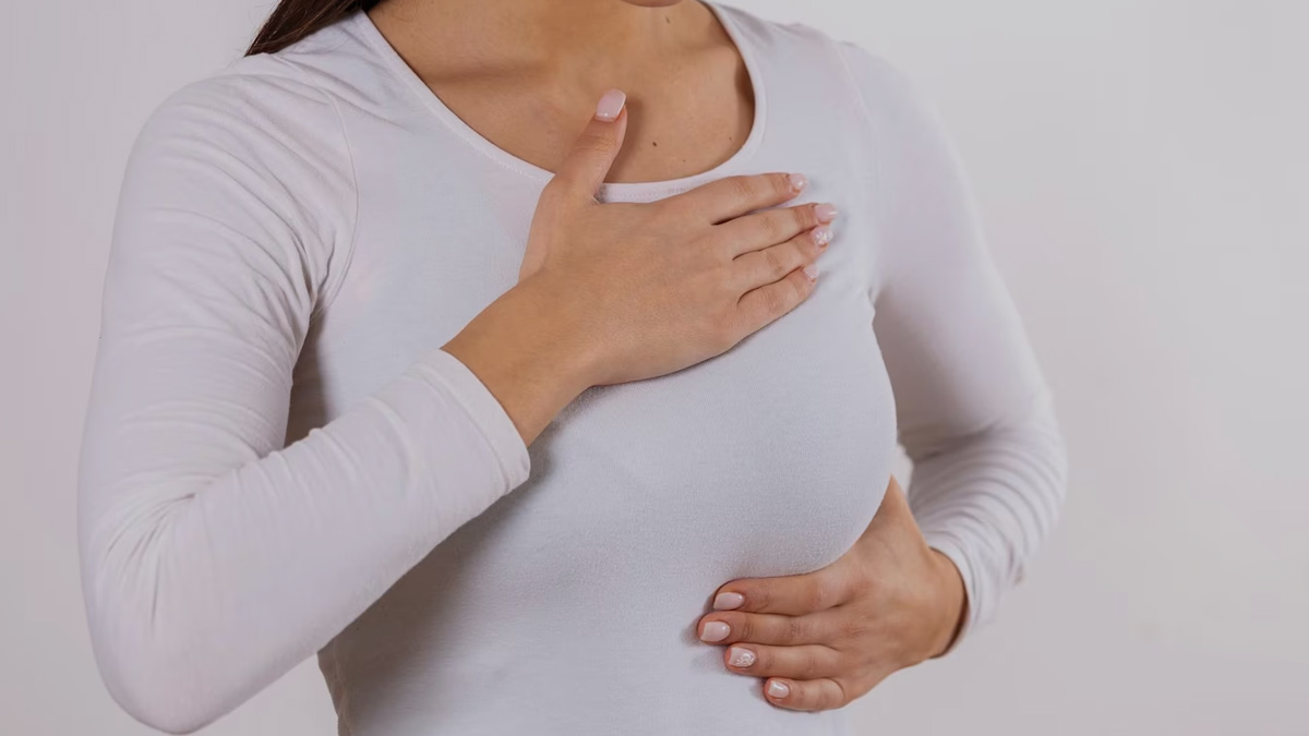 possible causes of nipple discharge