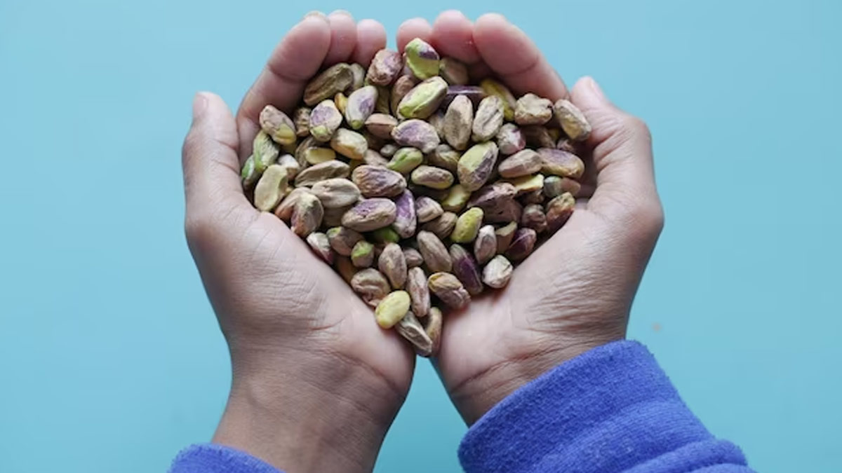 International Women's Day 2023: Why Women Must Include Pistachios In Their Diet