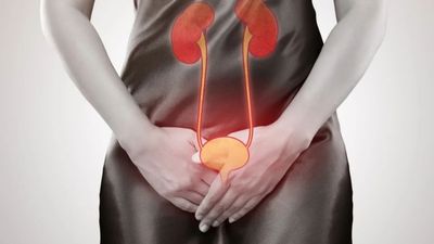 पेशाब में बदबू और झाग आने पर अपनाएं ये घरेलू उपचार, मिलेगा फायदा