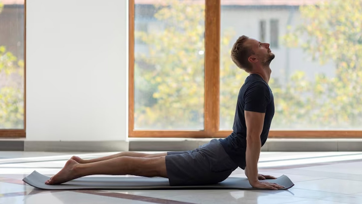 7 Yoga Poses to Reduce Back Pain
