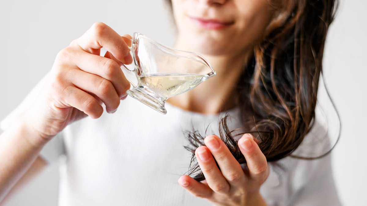 Almond Oil Benefits For Hair In Hindi