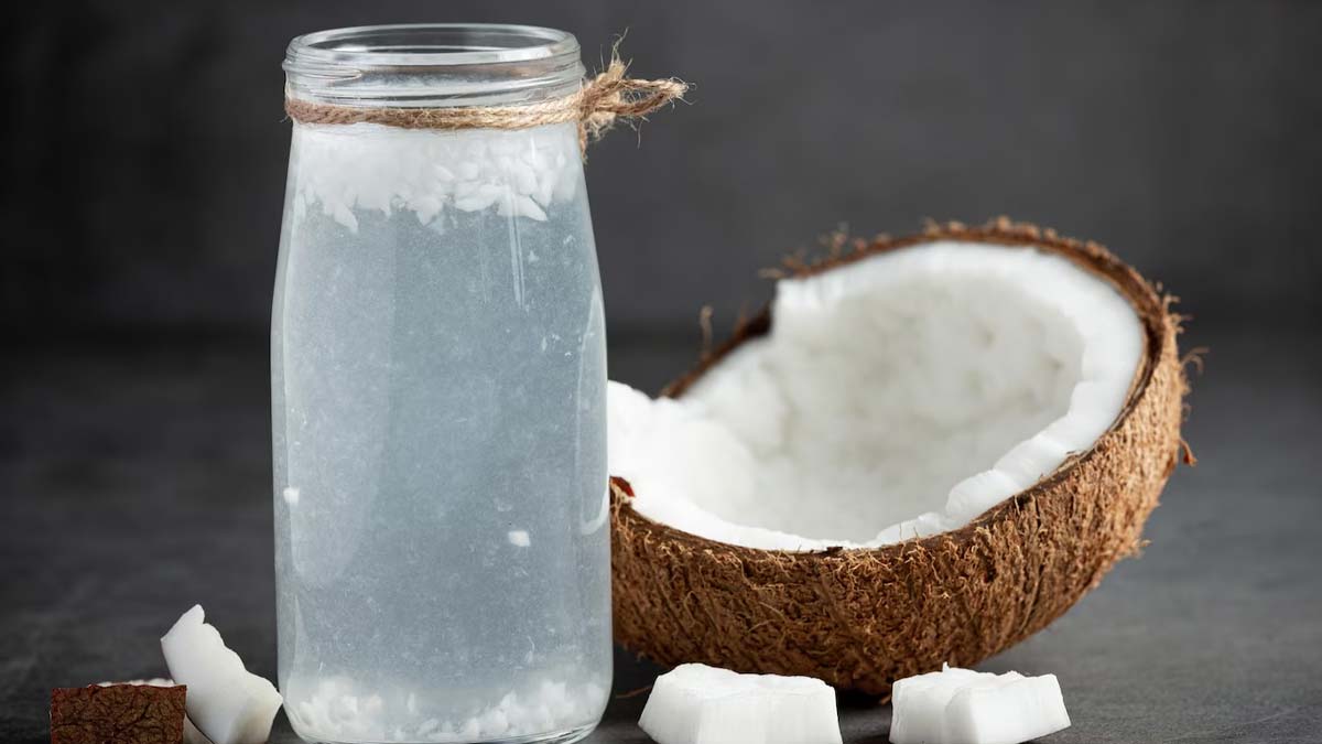 Coconut Water Benefits For Male In Hindi