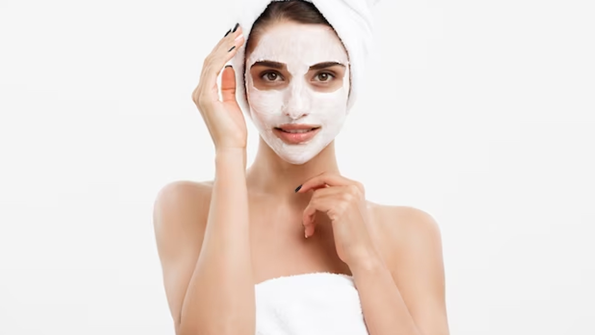 Turmeric And Aloe Vera For Acne Scars In Hindi