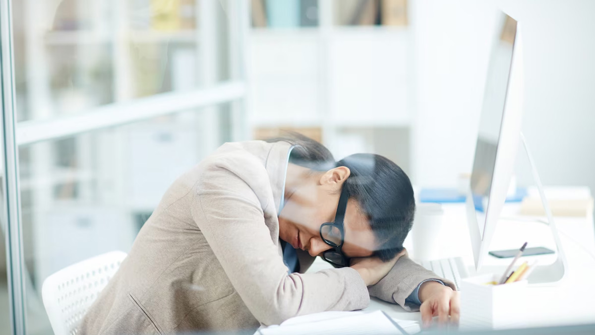 How To Boost Energy In The Afternoon IN Hindi