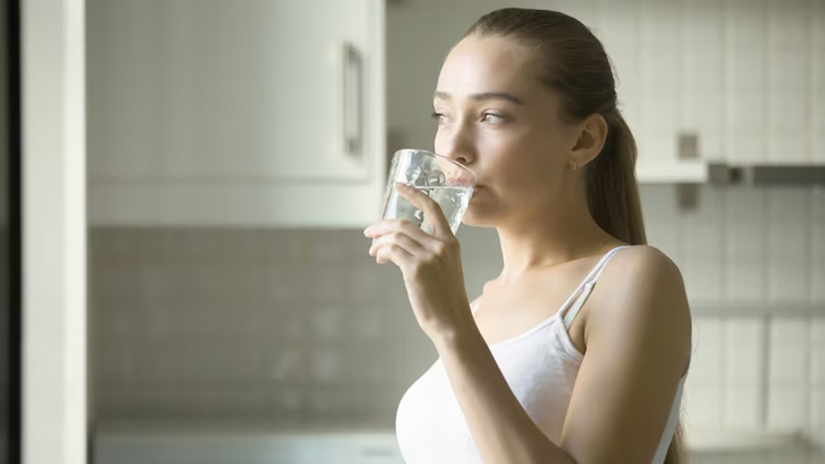 Benefits Of Drinking Water Early In The Morning