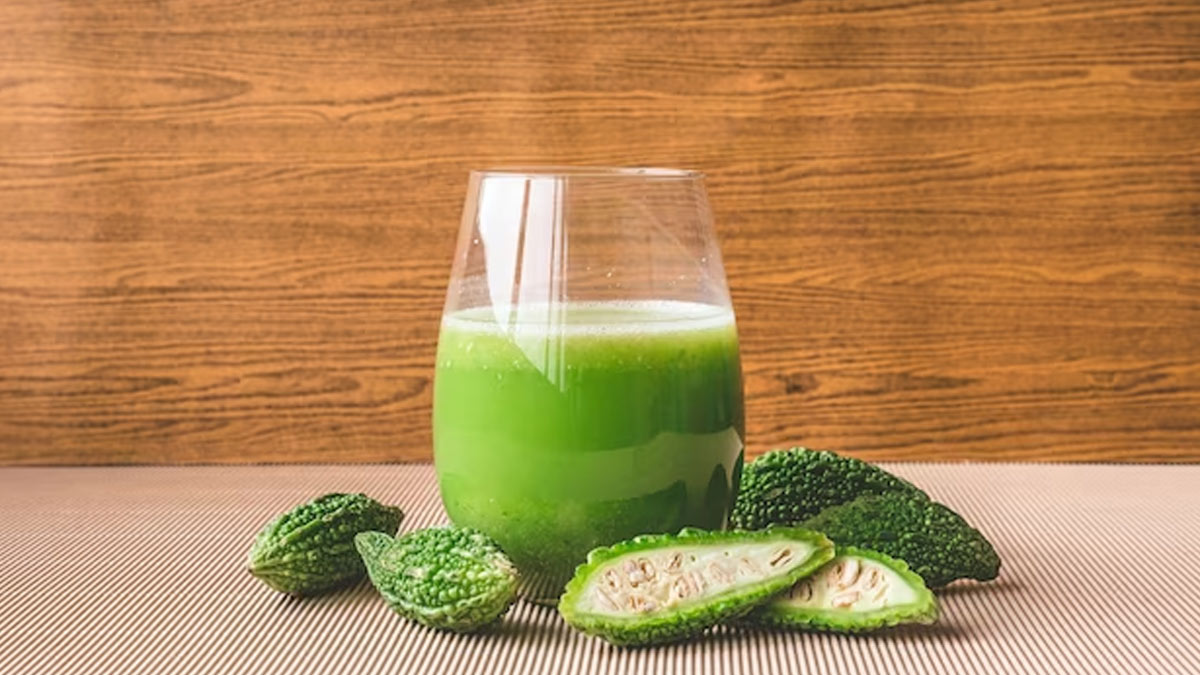 सुबह खाली पेट पिएं करेले का जूस, सेहत को मिलेंगे ये 5 फायदे benefits