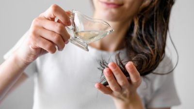 किस तरह के बालों पर कौन सा तेल लगाना चाहिए? जानें अपने हेयर टाइप के अनुसार सही हेयर ऑयल