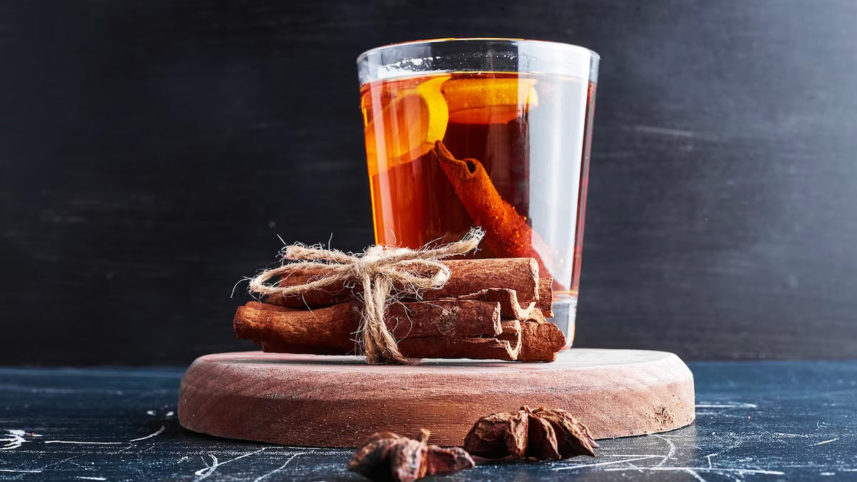 Cinnamon Benefits For Lowering Cholesterol in hindi