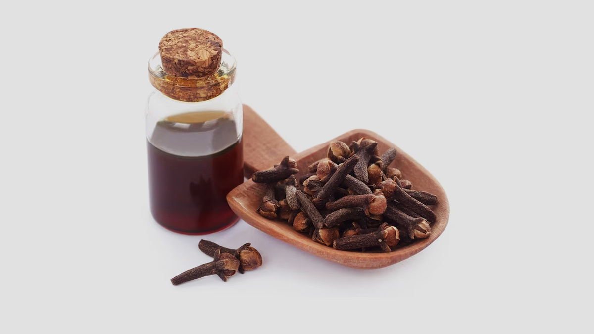 clove oil benefits