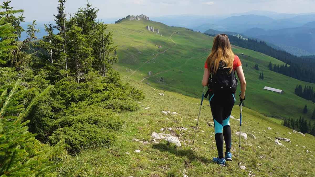 Going For Trekking? Summer Essentials You Must Pack Ahead