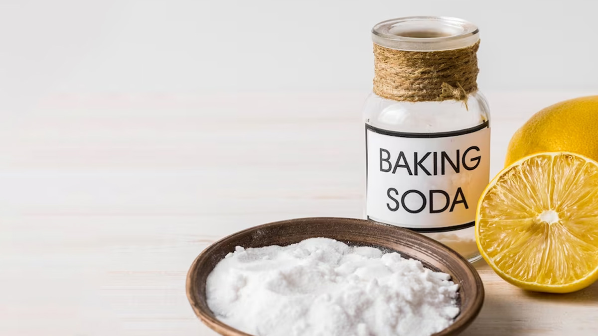Baking-Soda-For-Dark-Neck