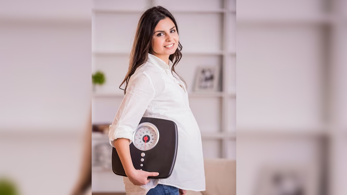 Pregnant Women Weigh For Normal Delivery