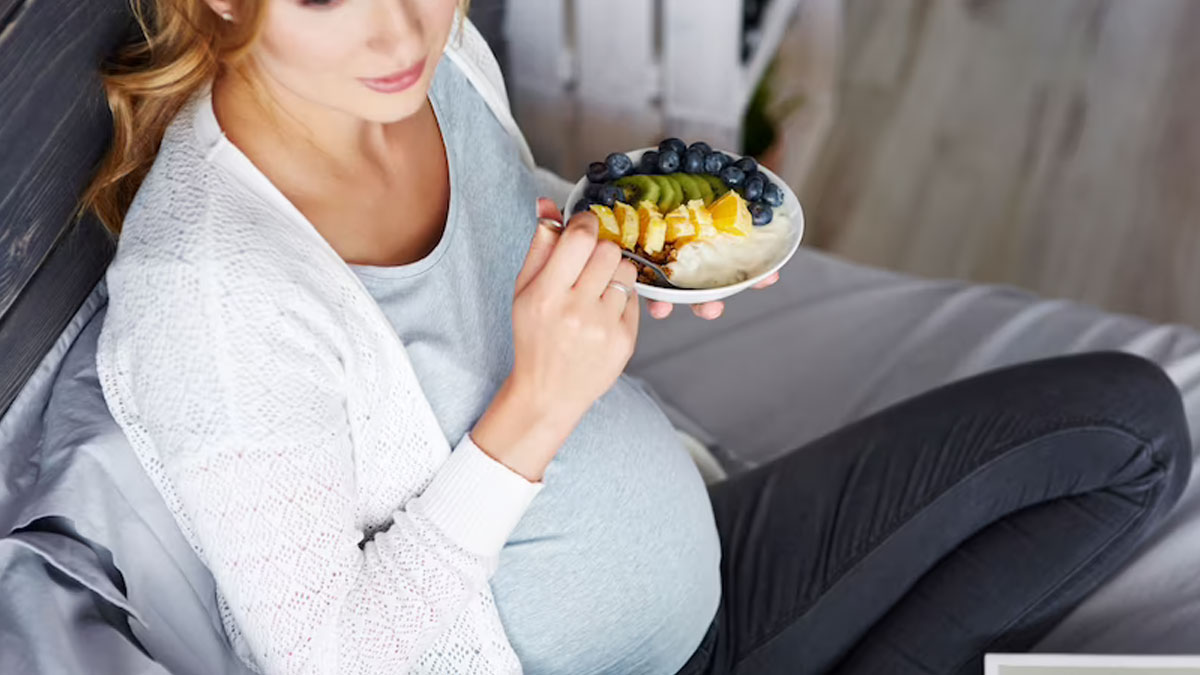 Dietician Gives Post-Pregnancy Diet Tips To Be Healthy Moms