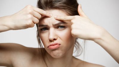 स्किन में पानी की कमी होने पर दिखते हैं ये 6 लक्षण, जानें कैसे करें बचाव
