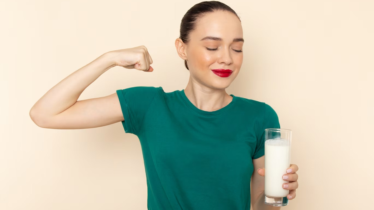 Benefits Of Drinking Milk At Night In Hindi