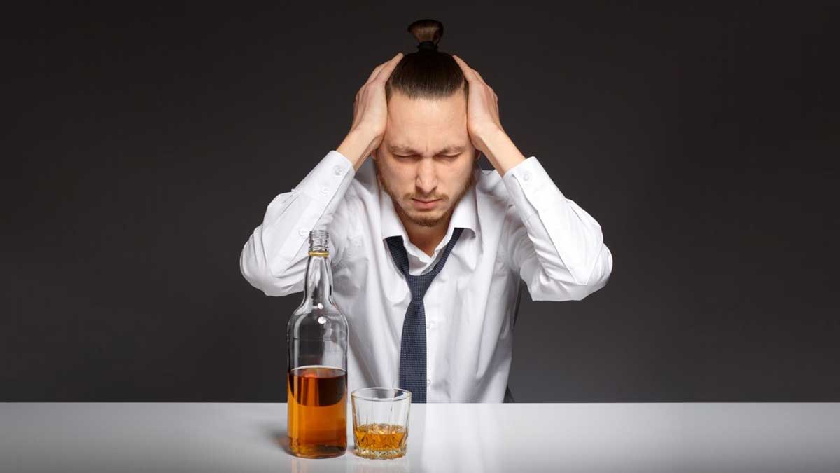 Quitting Alcohol Can Reduce Brain Shrinkage, Suggests Research: Expert Shares Safe Tips That Can Help You Quit