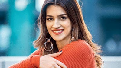 एक्ट्रेस कृति सेनन पहली बार फॉलो कर रही हैं ये खास डाइट, जानें इससे होने वाले फायदे