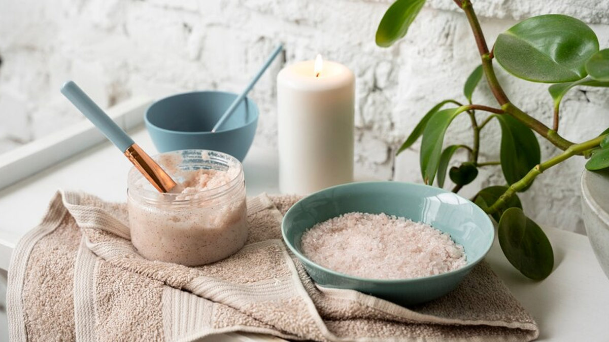 From Gentle Cleansing To Oatmeal Baths: Here're Remedies To Get Rid Of ...