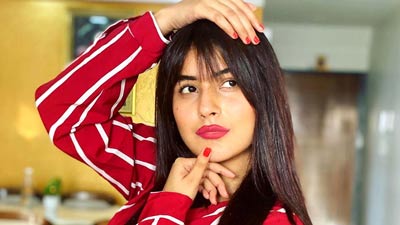 इंफेक्शन की वजह से अस्पताल में भर्ती हुईं एक्ट्रेस शहनाज गिल, लाइव सेशन के जरिए फैंस को दी हेल्थ अपडेट 