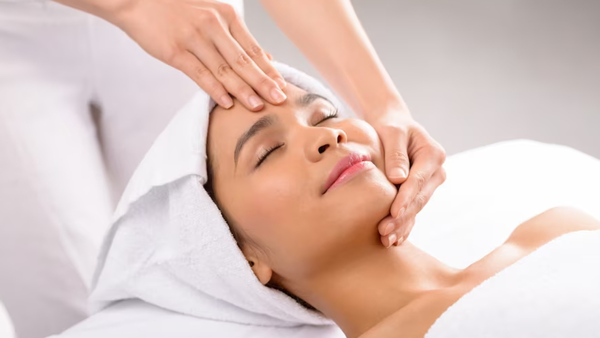 is it good to face massage daily