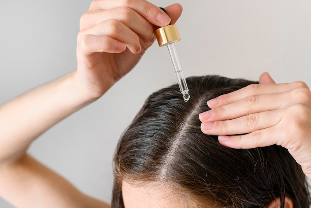 Hair Oiling Increases Dandruff