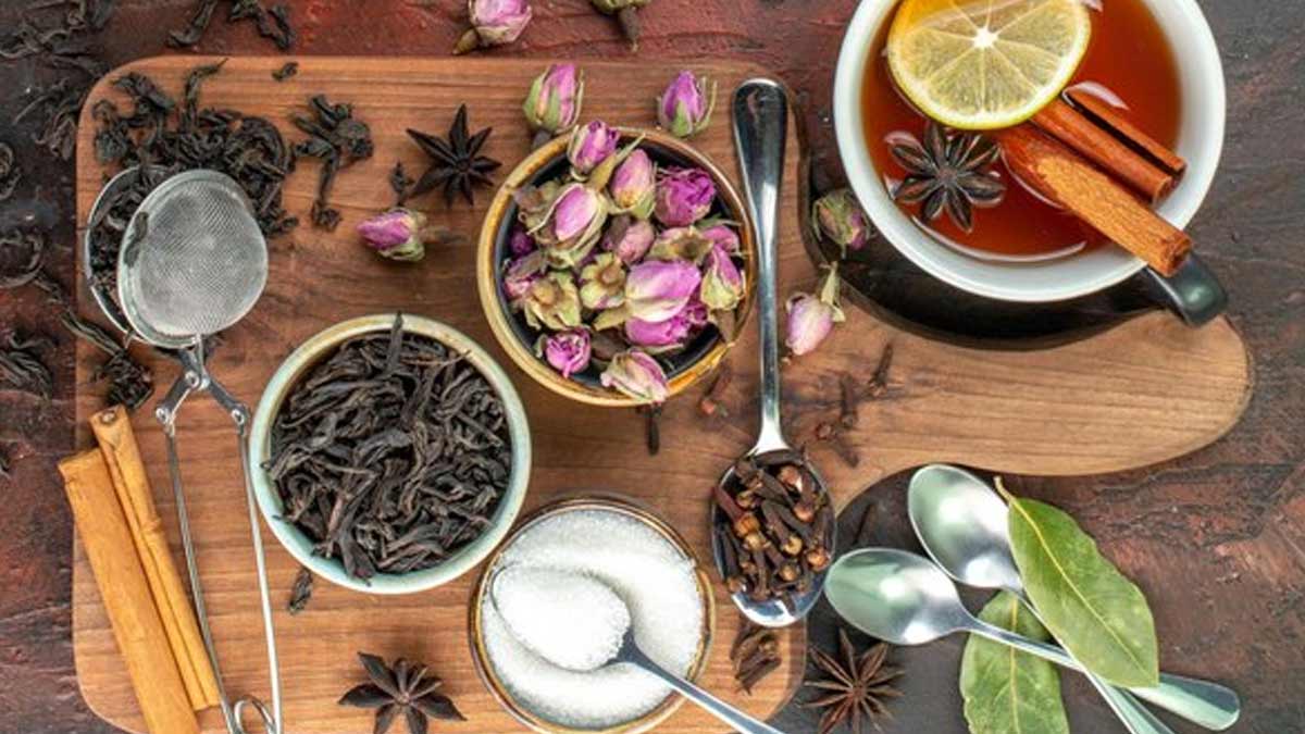 Six Tastes that Promote Health and Well-being According to Ayurveda: Expert Shares