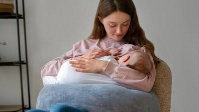 ब्रेस्टफीडिंग के दौरान रख रही हैं नवरात्र‍ि व्रत, तो फॉलो करें ये 5 ट‍िप्‍स, नहीं होगी शारीर‍िक कमजोरी 