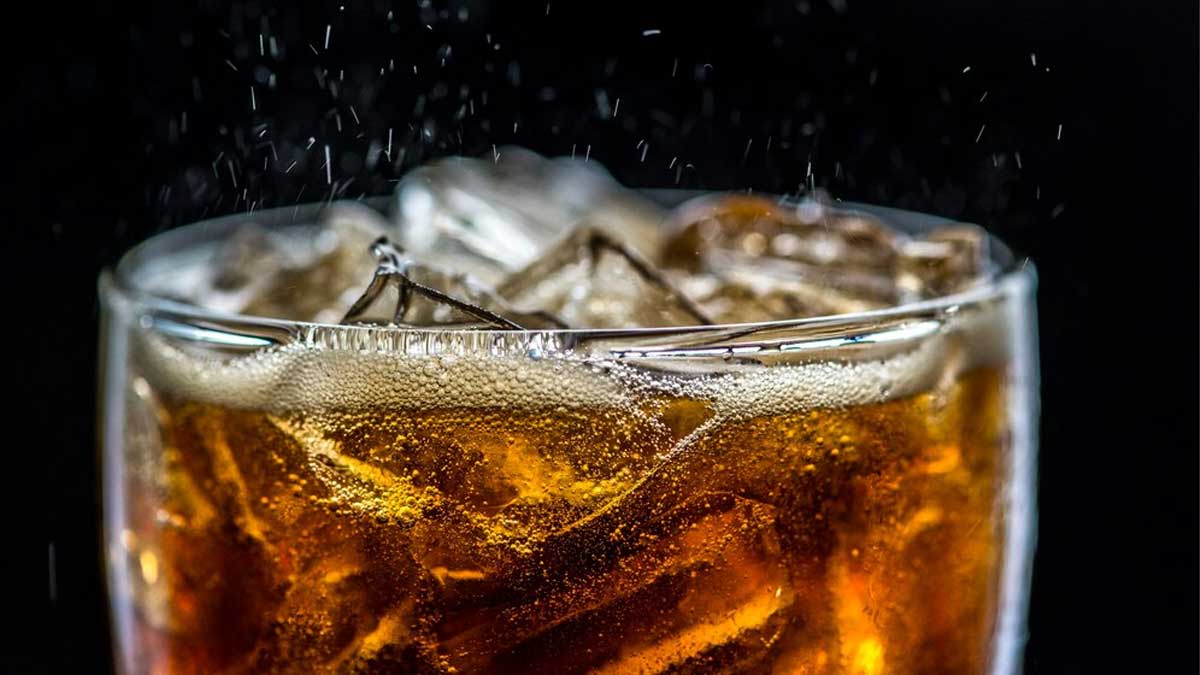 Say Goodbye to Soda: Here Are 8 Healthy and Refreshing Alternatives You Can Try