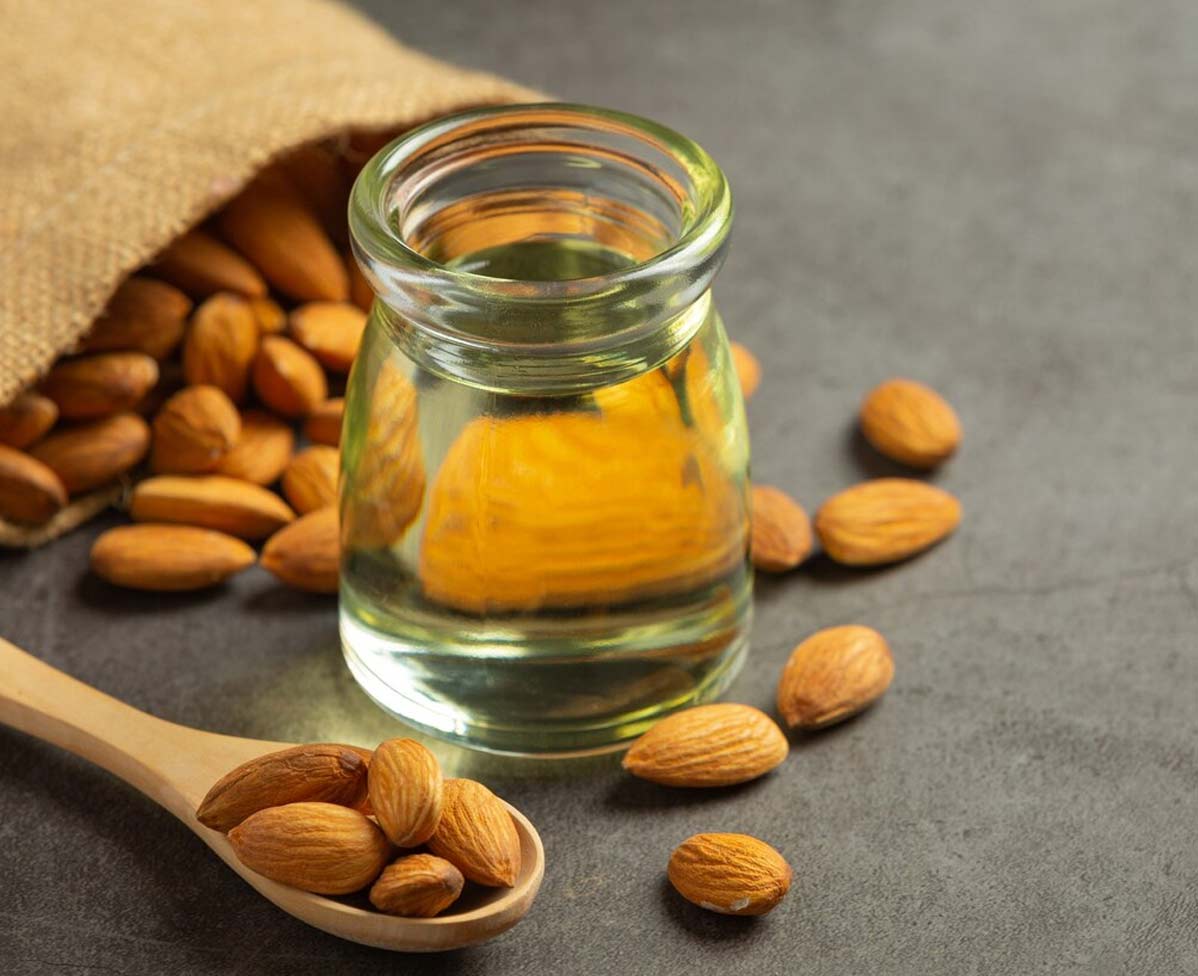 almond oil for face