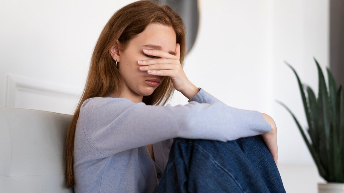 Symptoms Of Seasonal Affective Disorder Or Sad