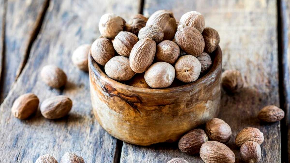 How To Use Nutmeg, Your 4-In-1 Solution For Flawless Skin, Hormonal Health, Good Digestion, And Quality Sleep