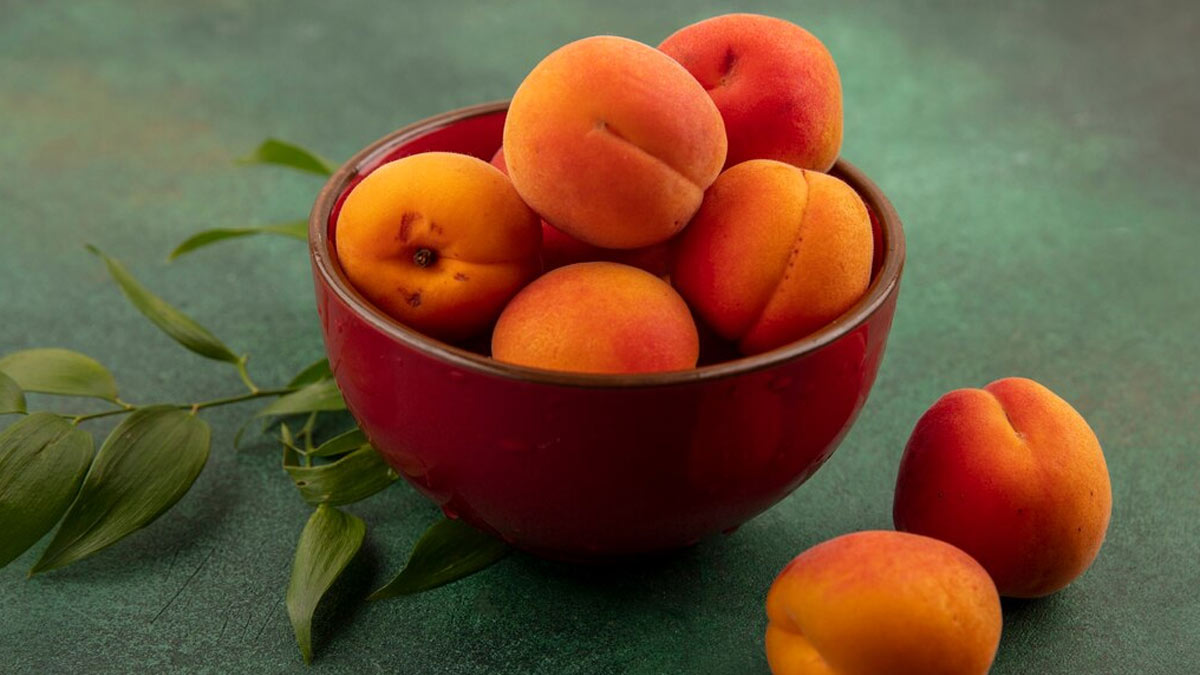 14 Amazing Health Benefits Of Nectarines