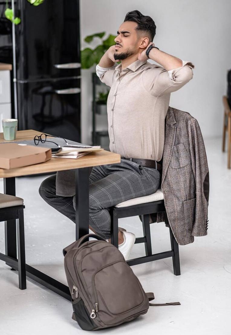 heavy laptop bag side effects