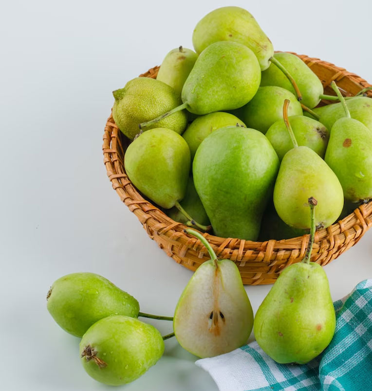 कब्ज से छुटकारा पाने के लिए रोज करें इन 5 फलों का सेवन, पेट से जुड़ी