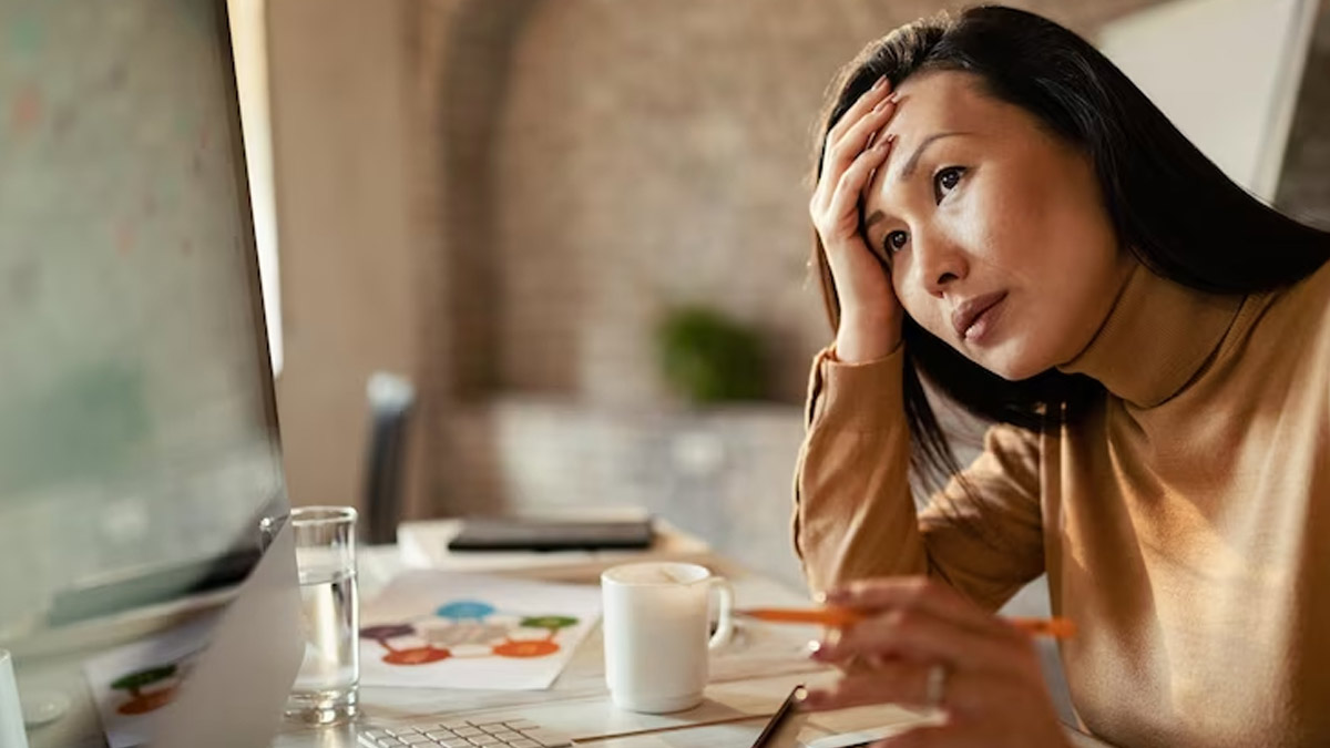 Tips To Manage Anxiety Attacks And Suffocation At Workplace