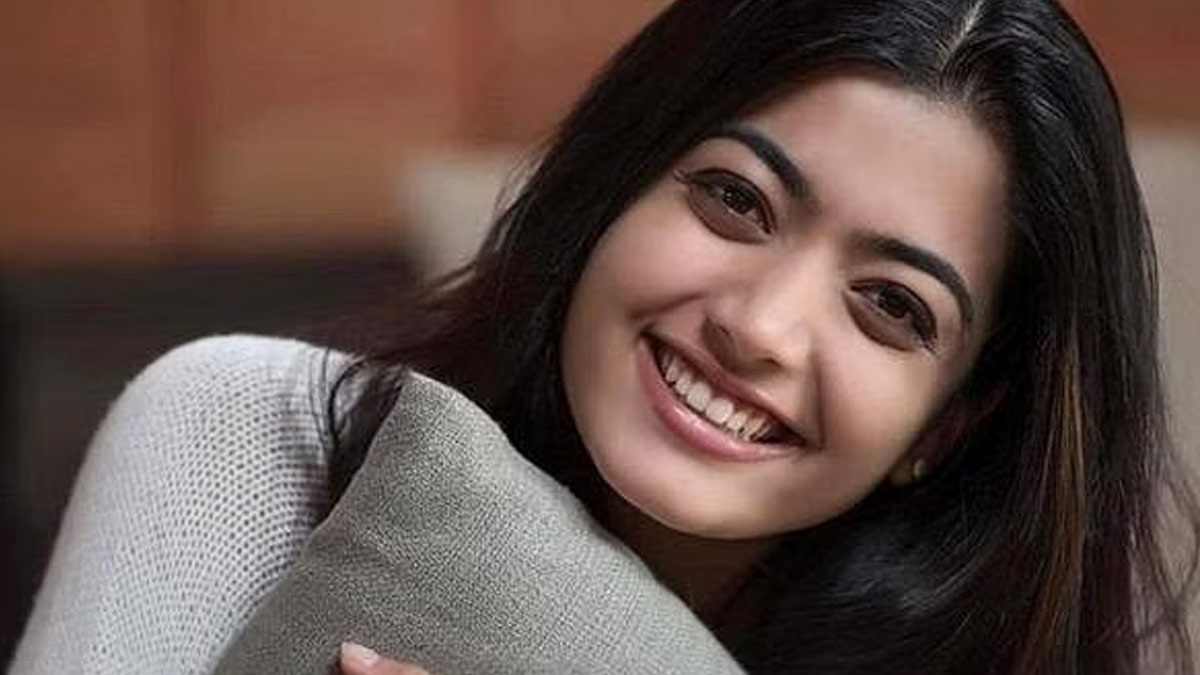 रश्मिका मंदाना इस डाइट को फॉलो करके खुद को रखती हैं फिट और हेल्दी, जानें वह क्या खाती हैं और क्या नहीं?