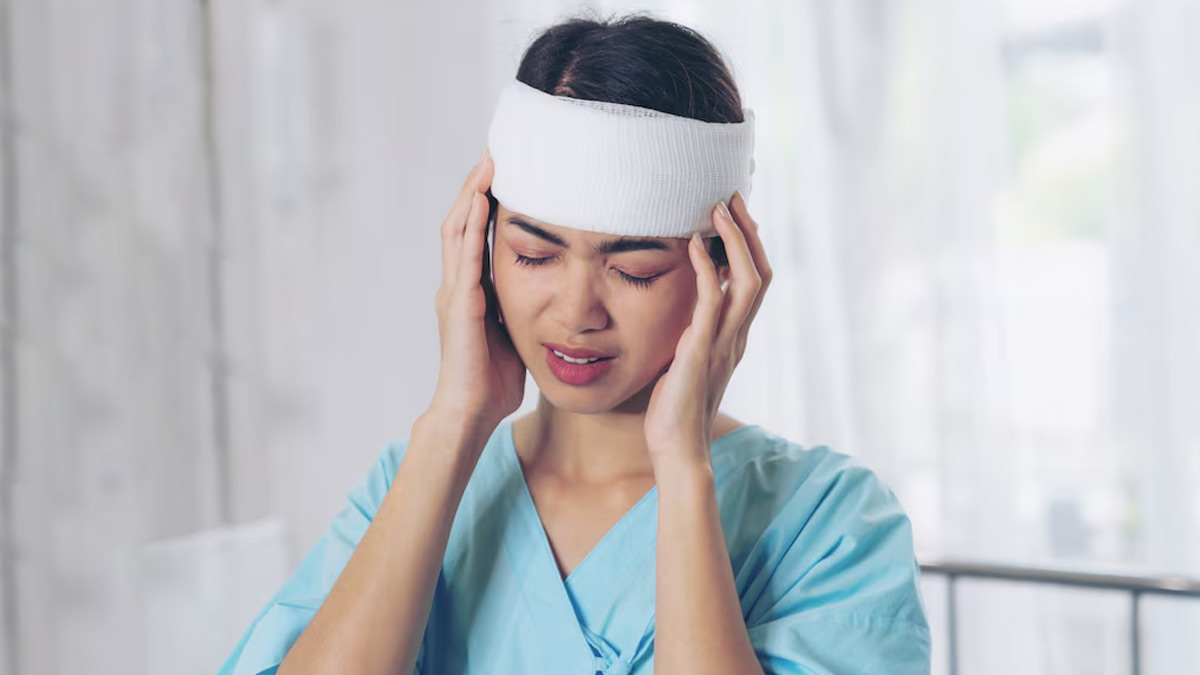 Are Women More Prone To Concussion? We Asked An Expert